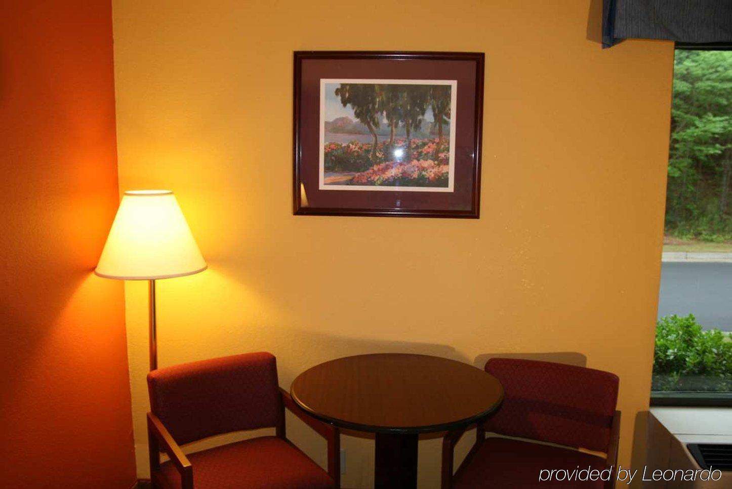 Hampton Inn Cartersville Habitación foto